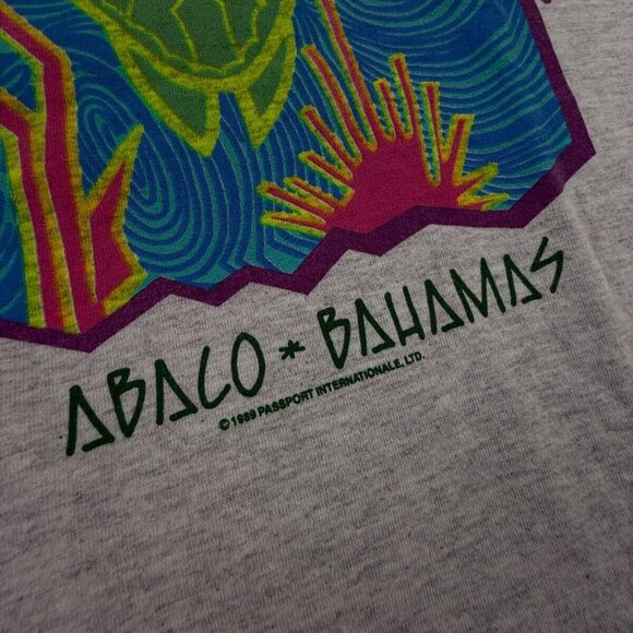 VTG 1989 Bahamas T-shirt XL Tropical USA Made Graphic Turtle Travel Vacation - Picture 13 of 15